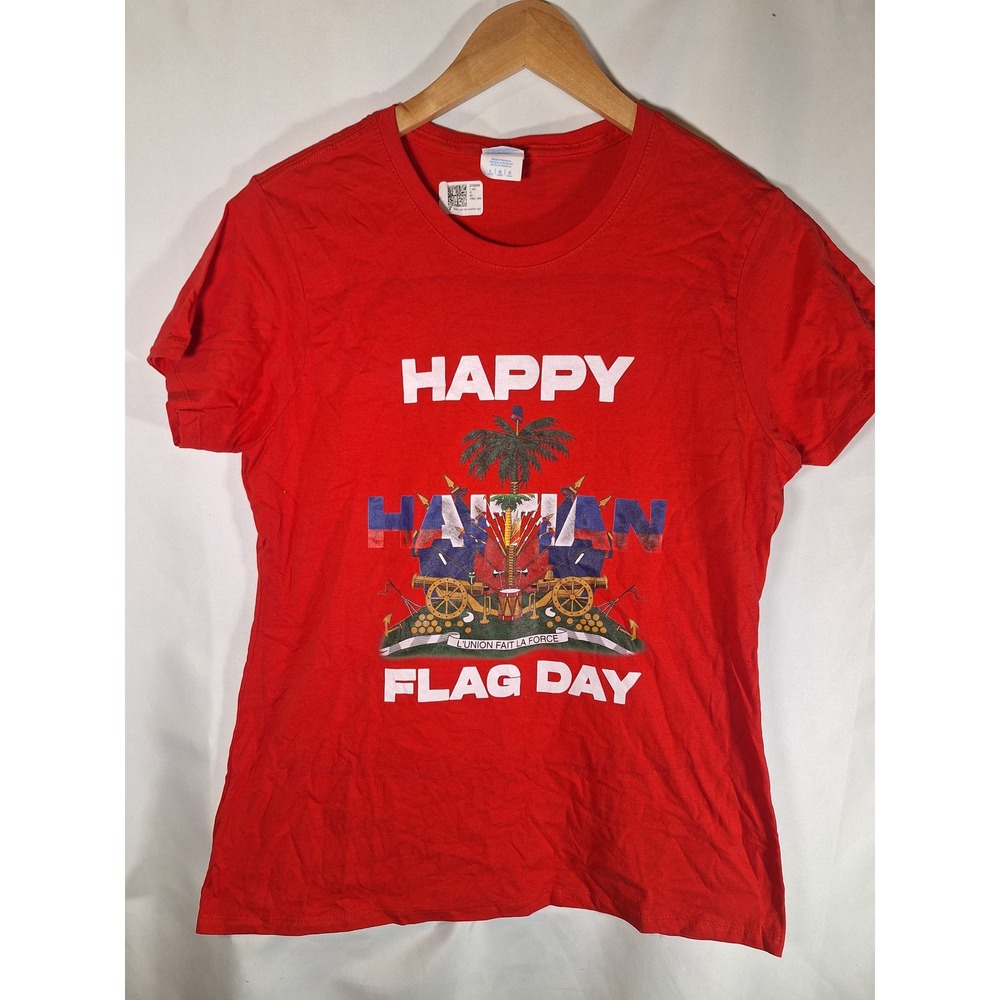 Fan Favorite Happy Haitian Flag‎ Day Red Graphic T-Shirt Womens Large XT60265